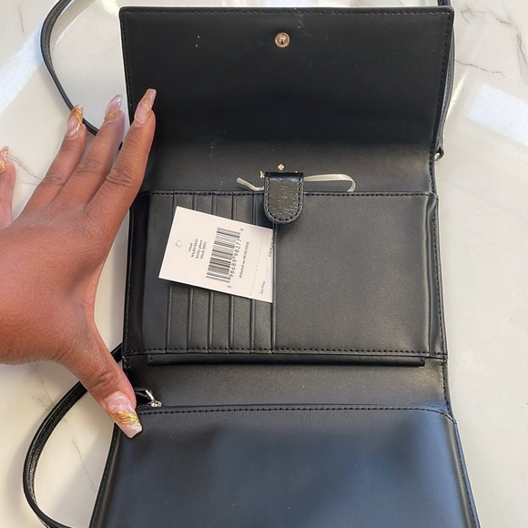 Kate Spade NWT Pattent Leather Winni Crossbody - Picture 3 of 5
